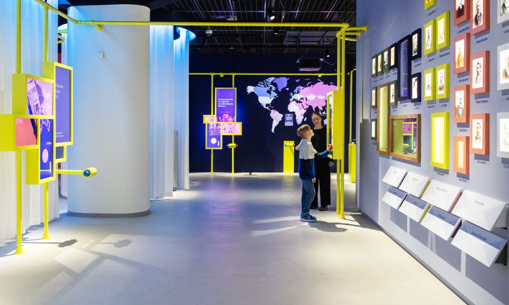 Hiljaiset iltapäivät Merkissä